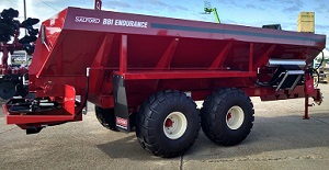 Endurance Pull Type Hydraulic Spreader (Litter, Lime, Shavings and Organics Spreader)