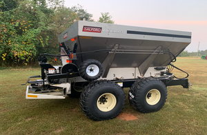 Liberty Mechanical Fertilizer Lime Spreader